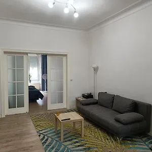 Appartement The Brussels-laken, Brussel